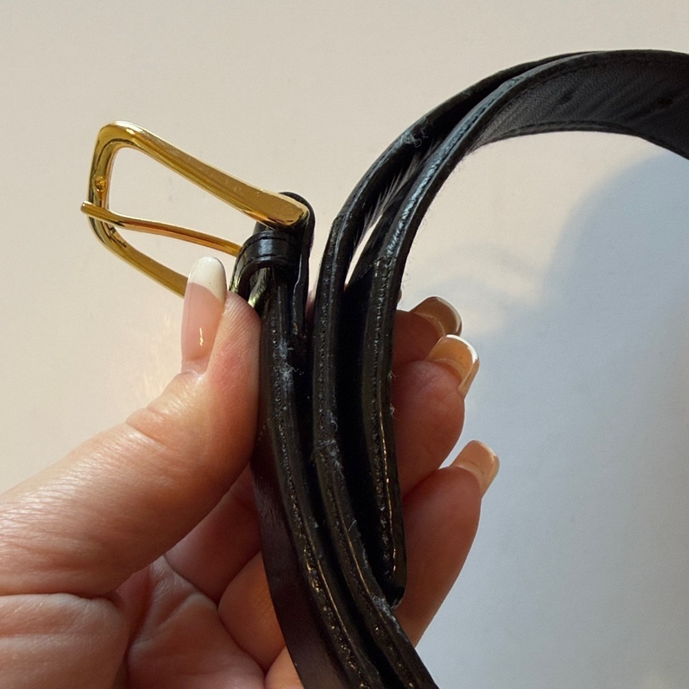 Austin Grey EelSkin leather belt, black with gold tone buckle, 39.5" lenght - Picture 10 of 10